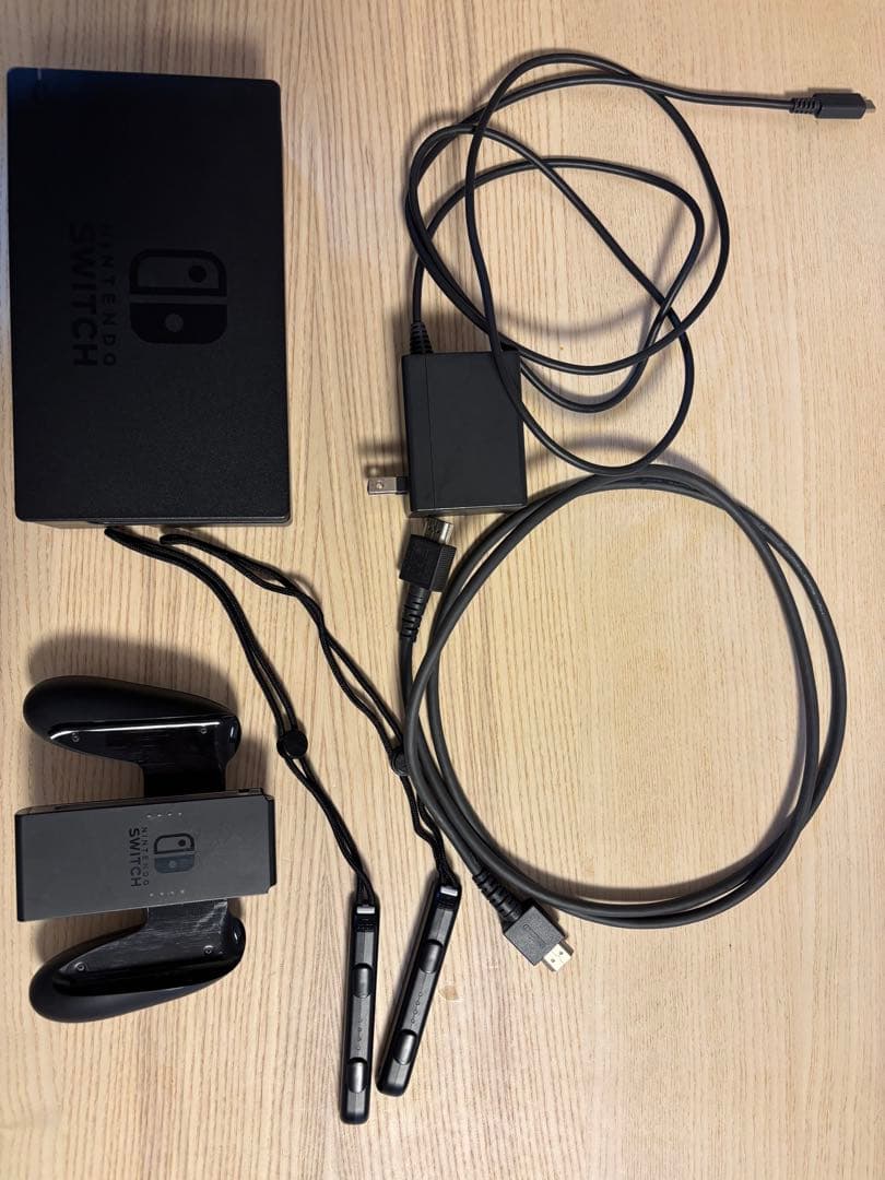 Nintendo Switch 本体 備品完備　ソフト付き