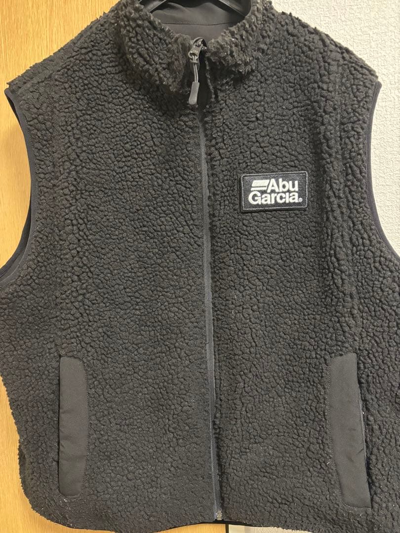 1028　別注 3Layer Reversible Fleece Vest