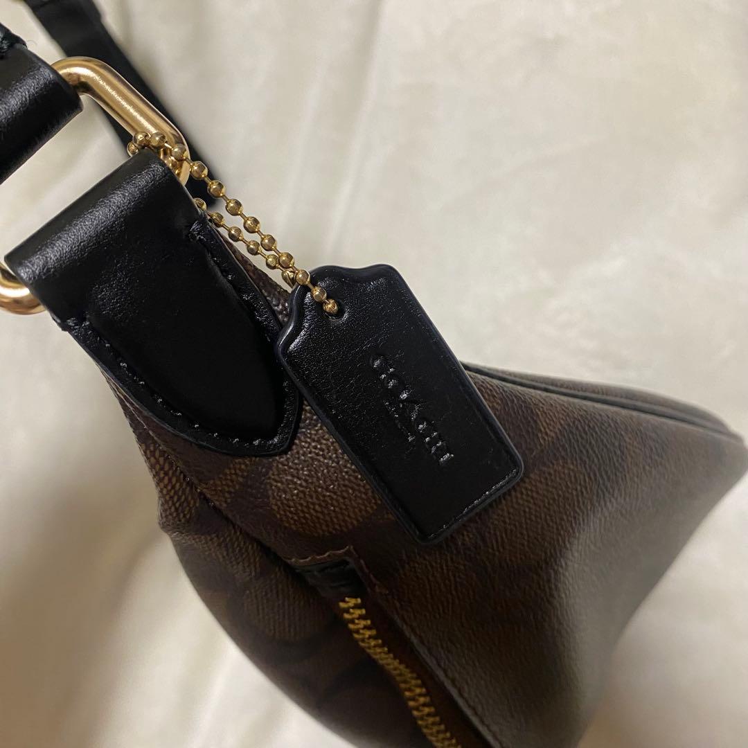 COACH コーチ　ウエスト　バッグ　ブラウン
