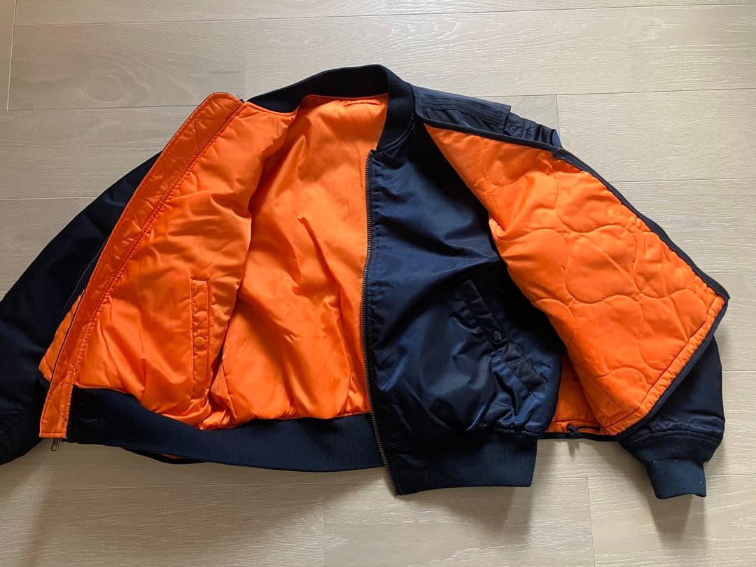 ⭐️一瞬⭐️Supreme 2-in-1 MA-1 + Vest \"NAVY\"