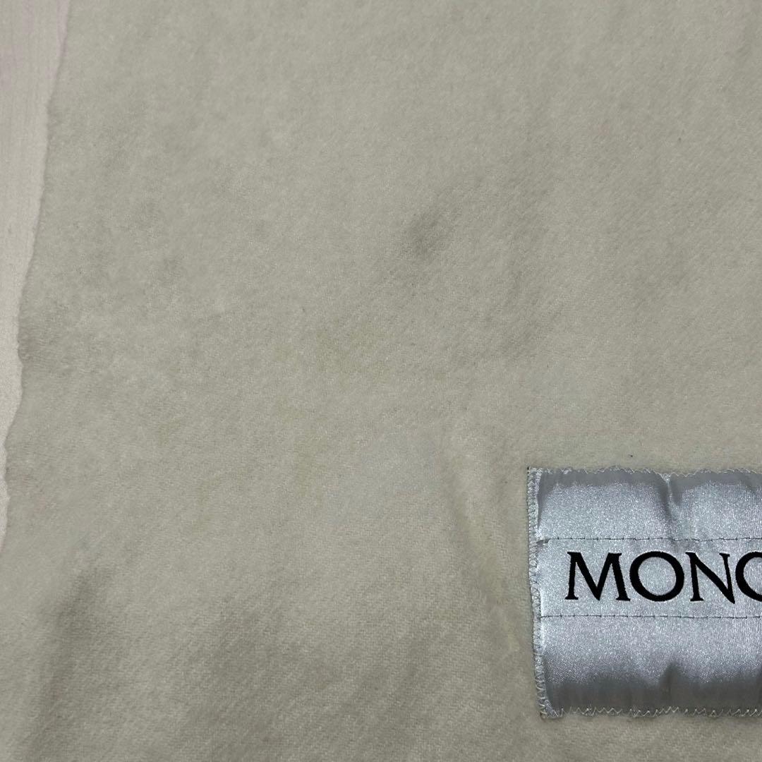 Moncler モンクレール　マフラー　ホワイト　ユニセックス