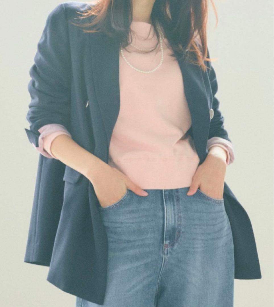 新品　未着用　stola.ダブルブレスト後ろ釦あきジャケット　ネイビー