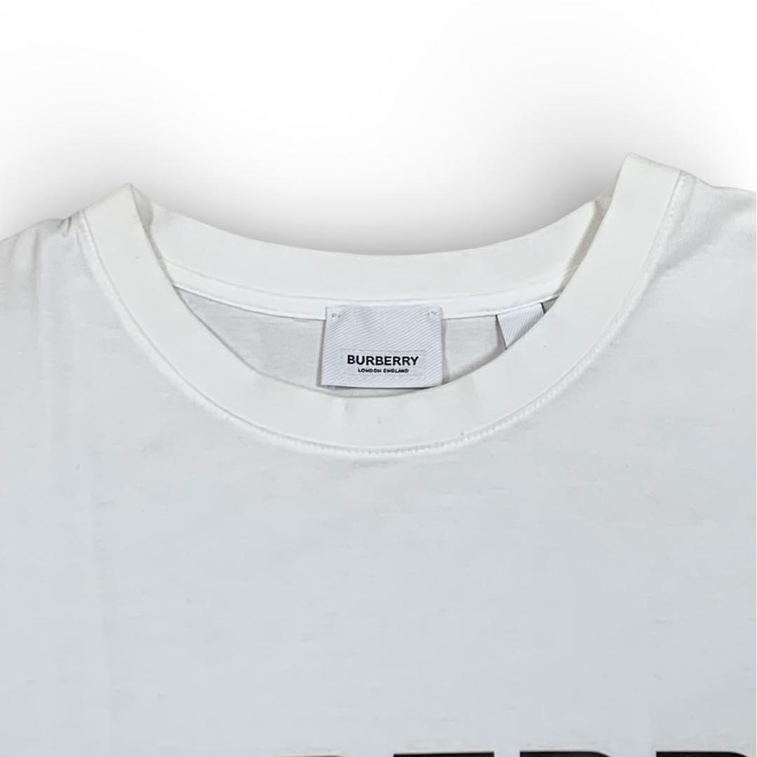 BURBERRY バーバリー　センターロゴTシャツ　Mサイズ　白