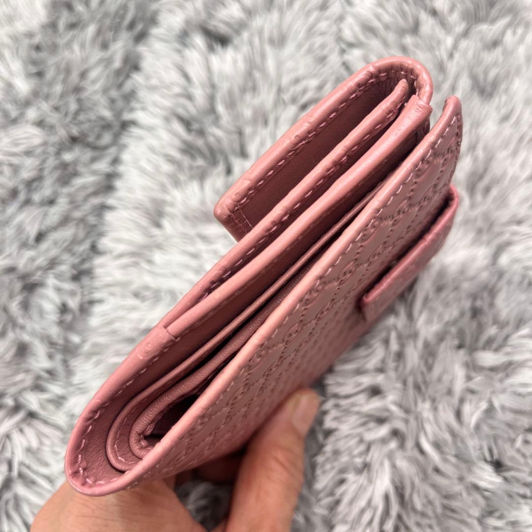 極美品　GUCCI マイクロシマ　ピンクベージュ　折り財布　レディース