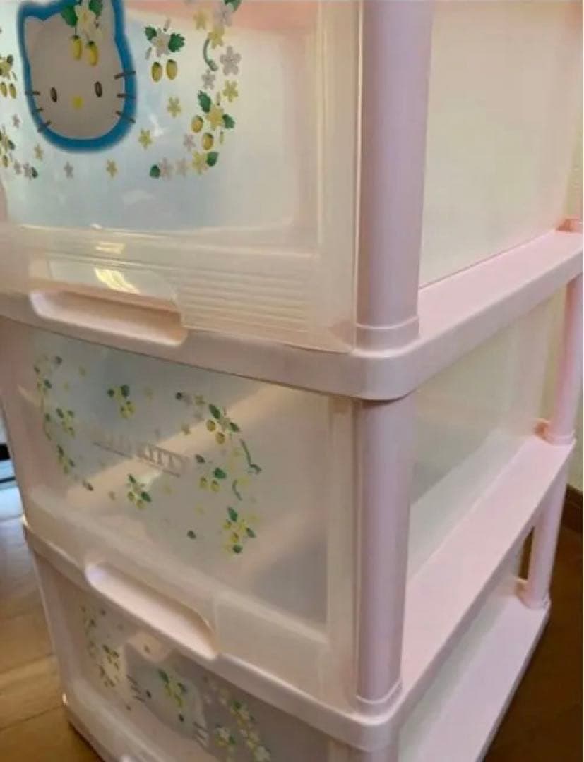 Sanrio Hello Kitty ３段収納ケース　野いちご　フェイス
