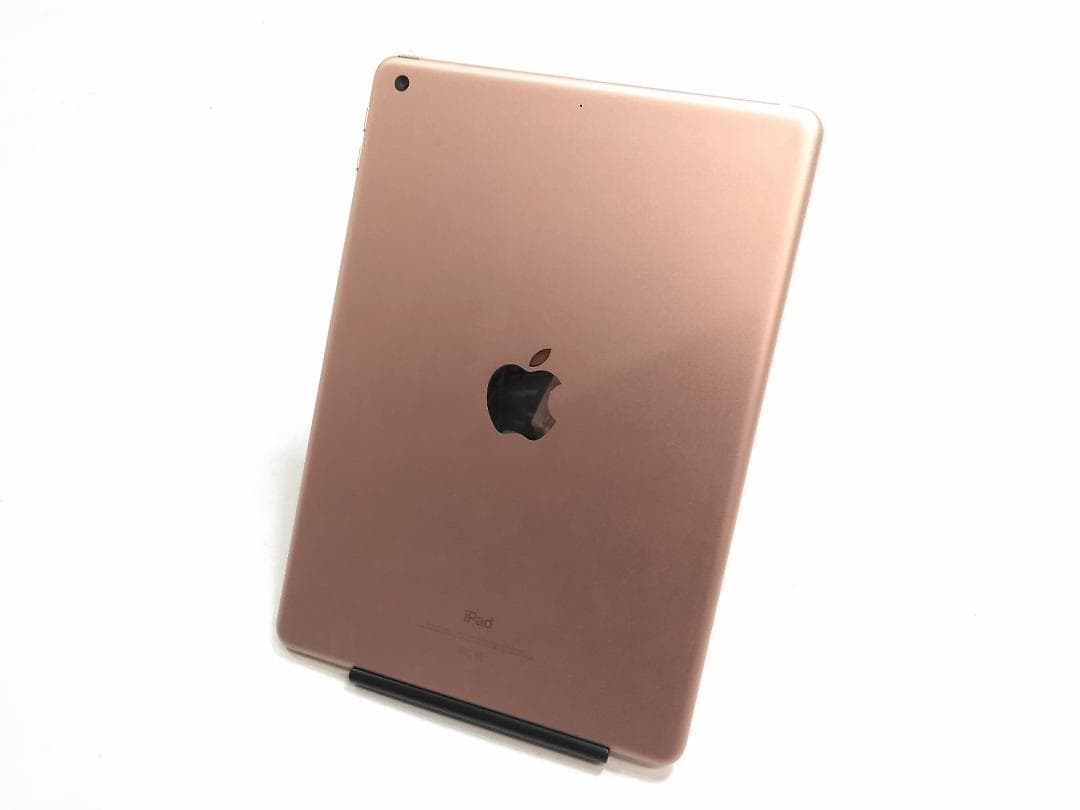 アップル iPad 6世代 32GB Wi-Fiモデル A1893 タブレット◇