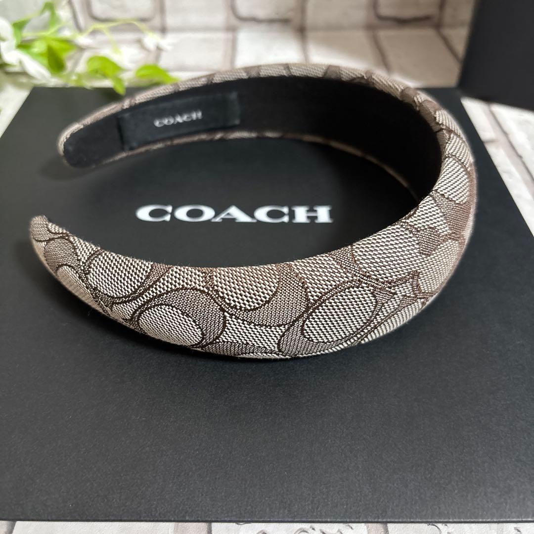 coach シグネチャー　ヘッドバンド　美品