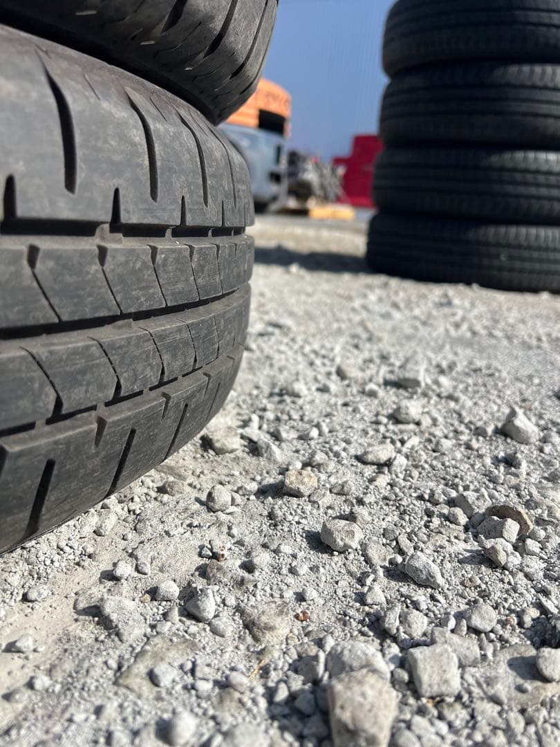 ブリヂストン　ニューノ　185/65r15 23年製　4本　バリ山　美品