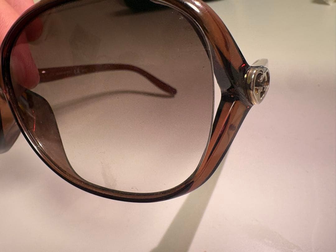 GUCCI オーバーサイズサングラス ブラウン