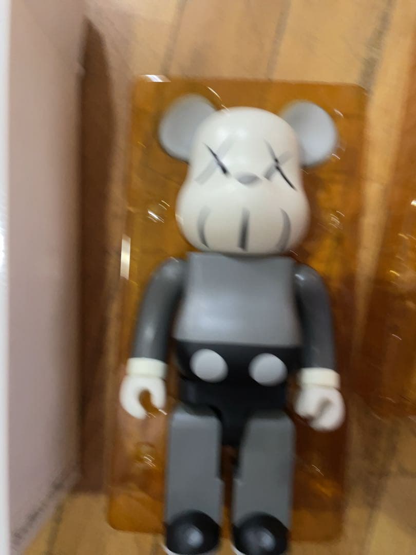 ベアブリック400％ KAWS