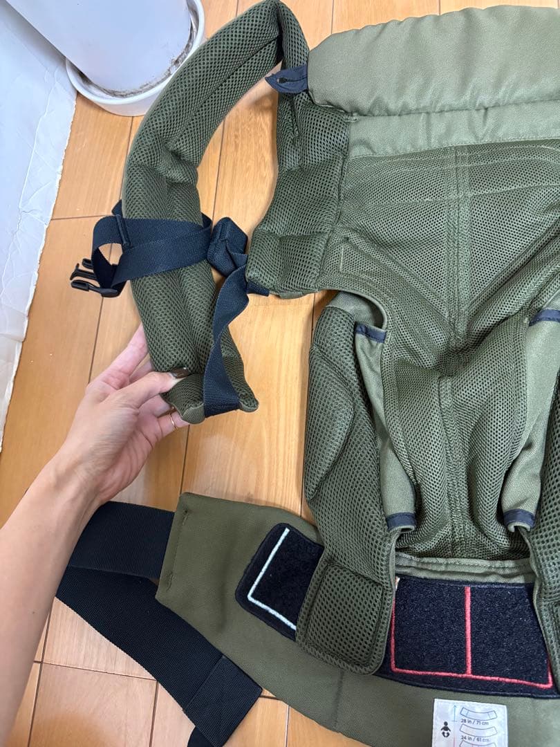 ergobaby エルゴベビー オムニ360 OMNI360 クールエア カーキ