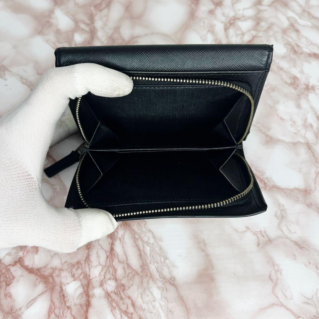 【極美品】BURBERRY 二つ折り財布　折り財布50