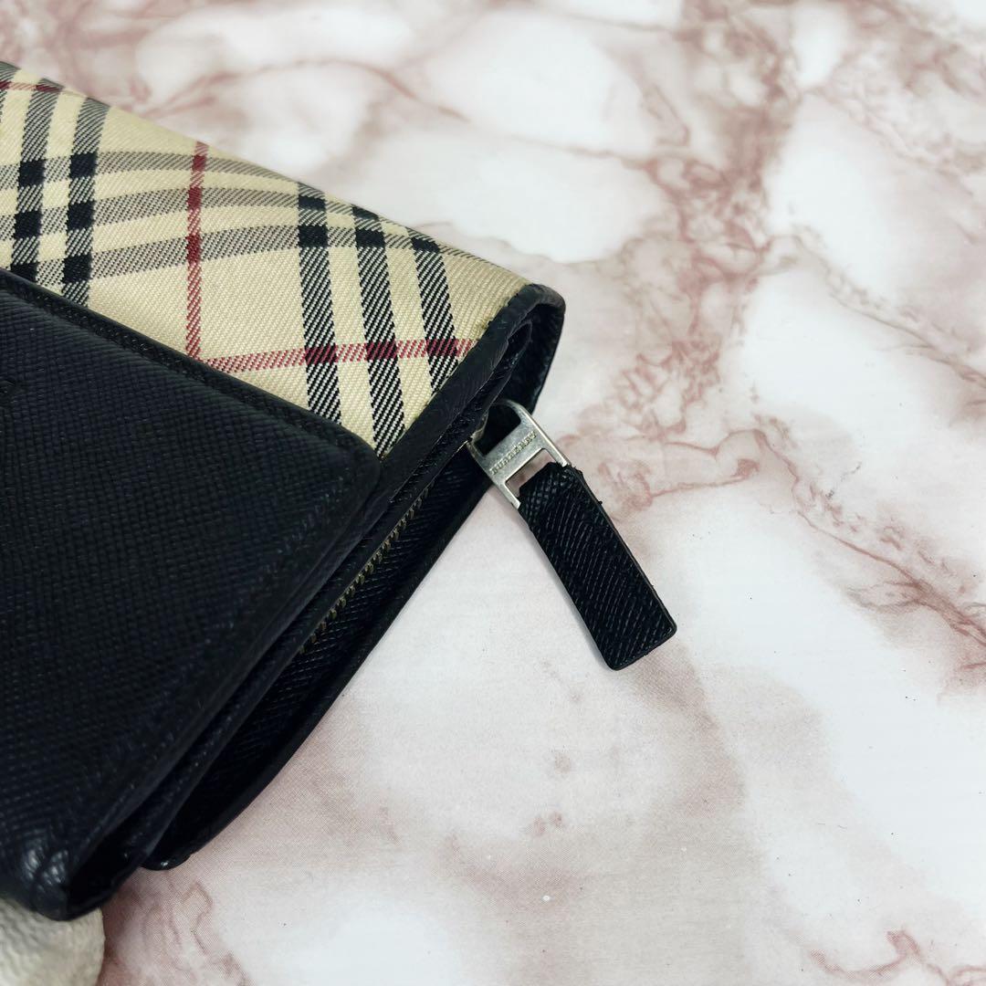 【極美品】BURBERRY 二つ折り財布　折り財布50