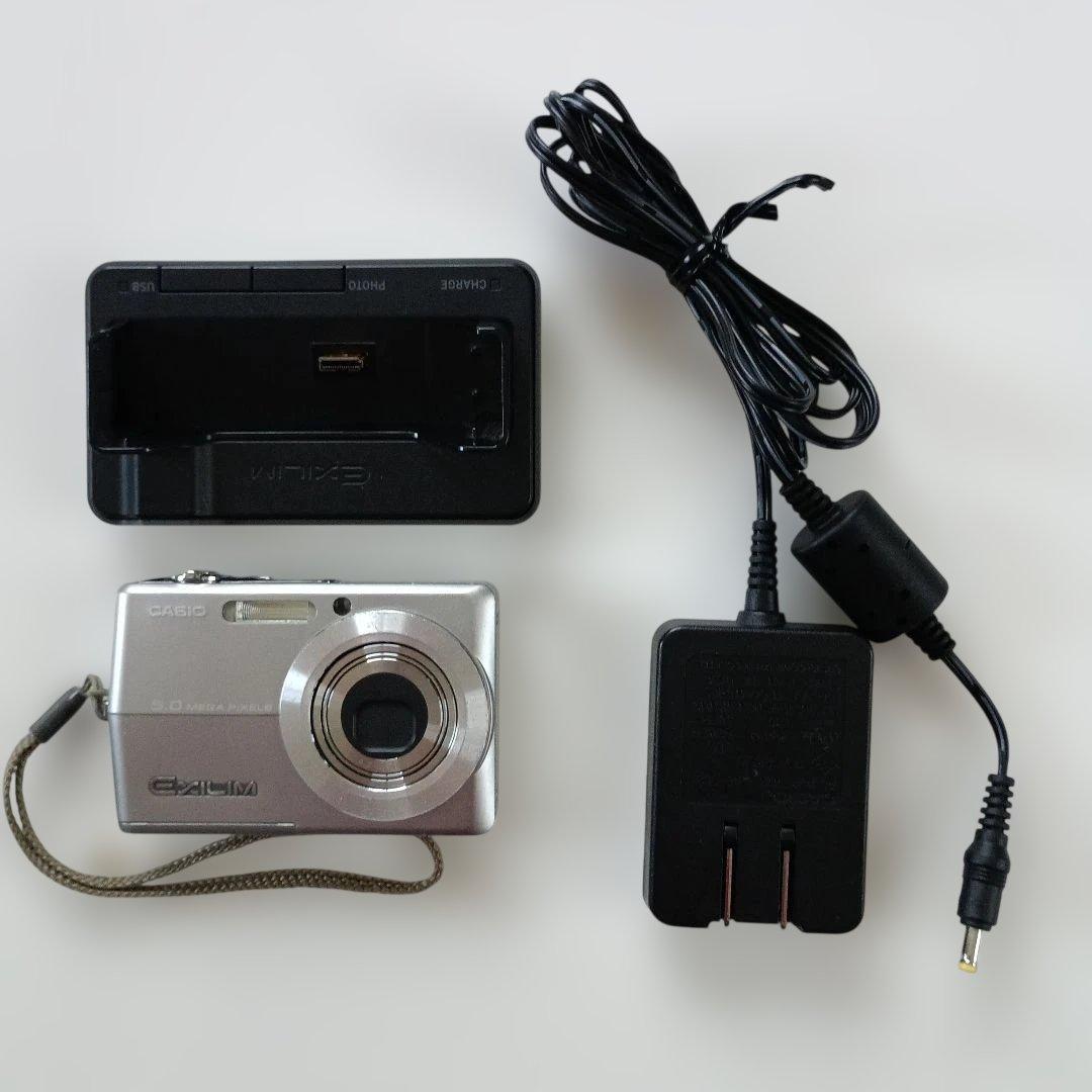 CASIO EXILIM EX-Z500 コンパクトデジタルカメラ 動作確認済
