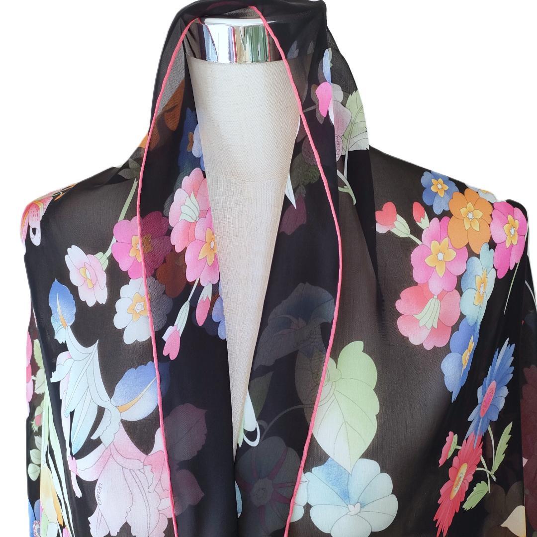 極美品　黒　近年 華やかな花柄　レオナール ストール スカーフ LEONARD