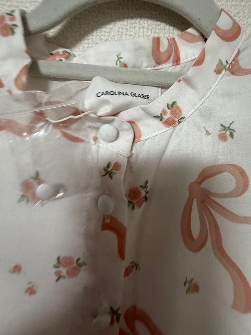 CAROLINA GLASER フラワーリボン柄 ティアードシャツ ワンピース