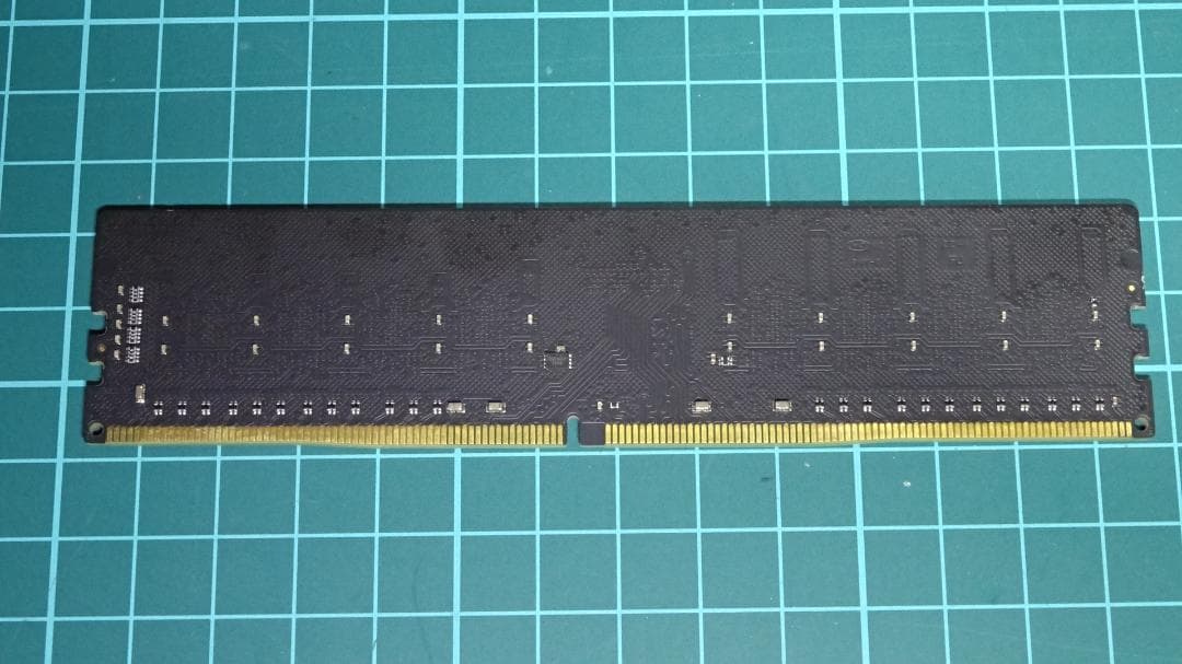 メモリー ACClamator DDR4-3200 32GB