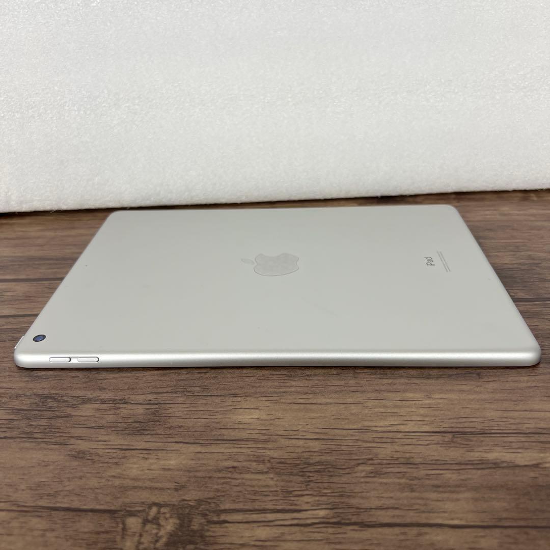 263335 Apple iPad (第８世代) Wi-Fi 32GB