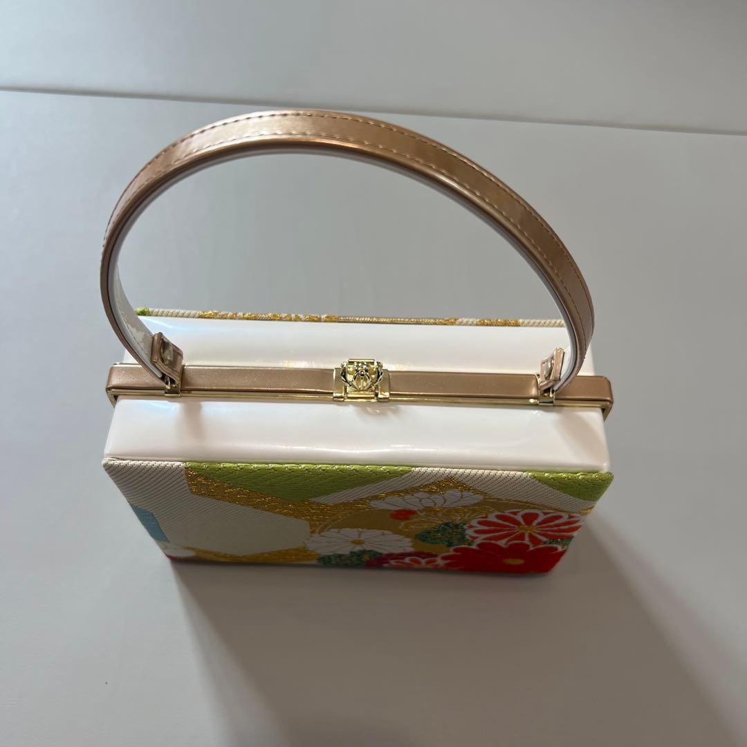 花柄刺繍 ハンドバッグ　草履　ファー　髪飾り