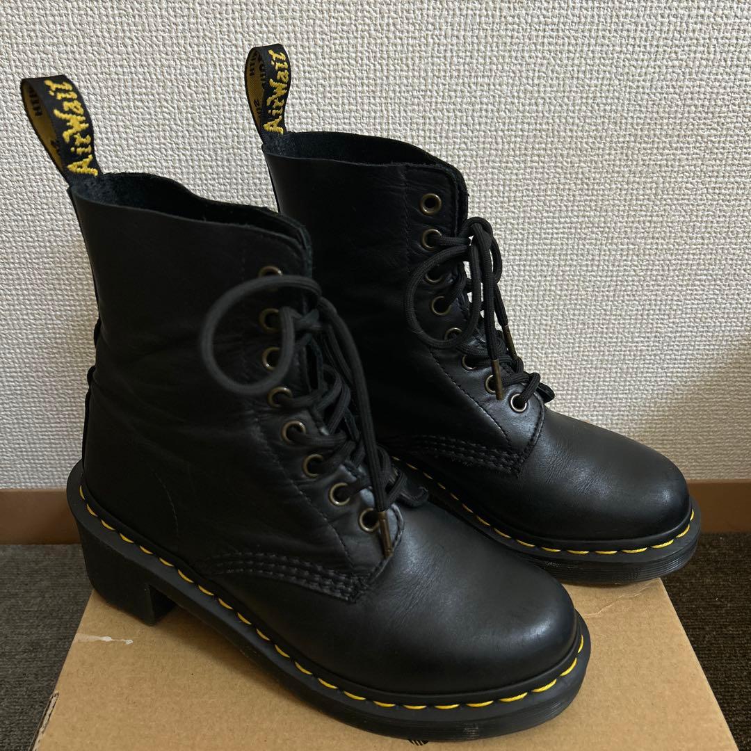 Dr.Martens クレメンシー 8ホール ヒールブーツ クリーム付き