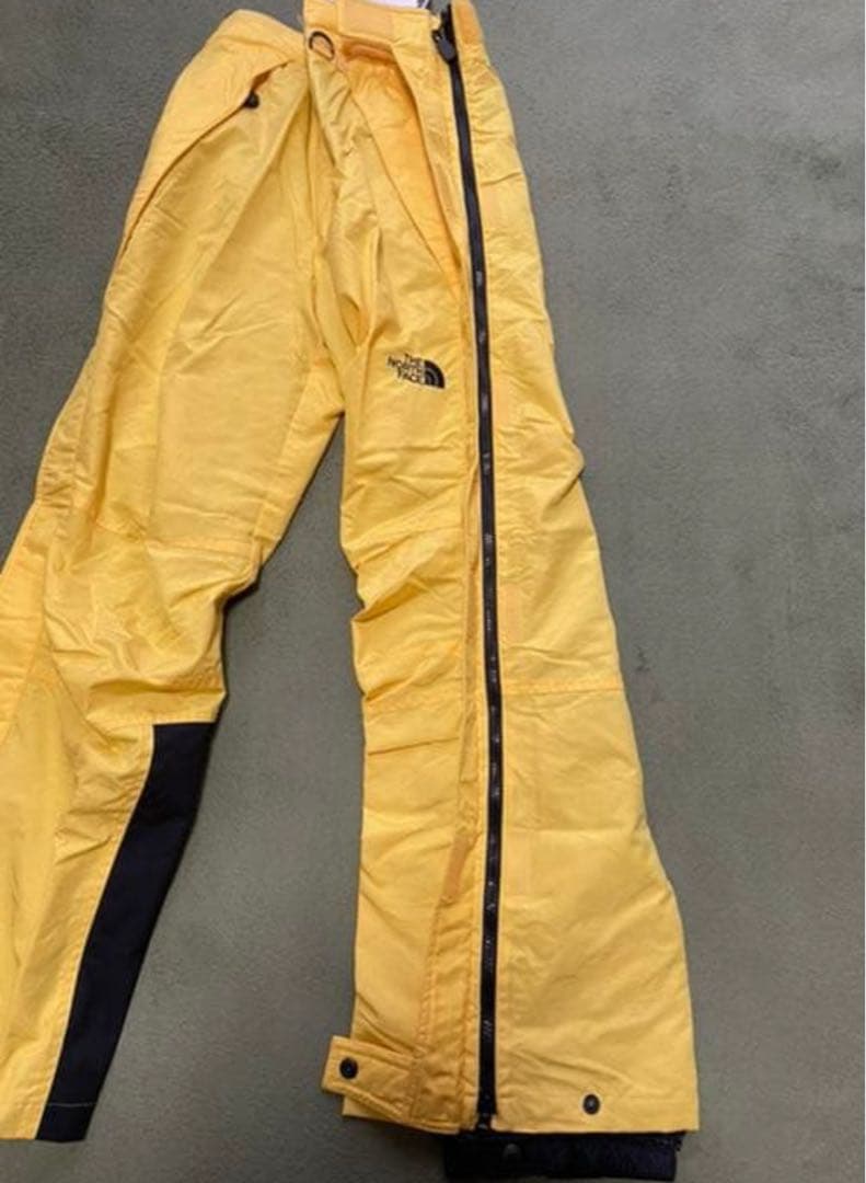 THE NORTH FACE イエロースノーボードパンツ