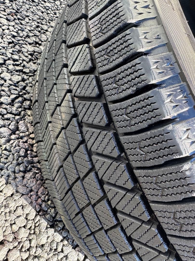 y*o様 AMG e53 スタッドレスタイヤ 19inch 4本set 1シーズ