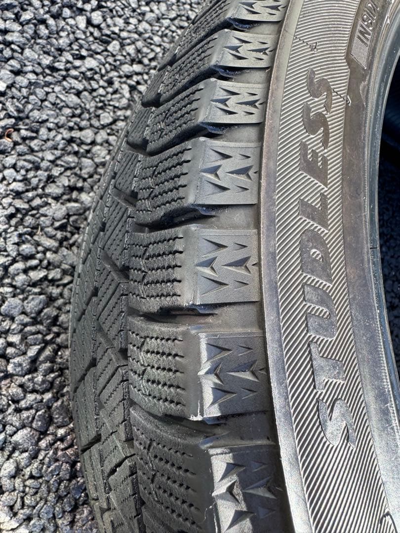 y*o様 AMG e53 スタッドレスタイヤ 19inch 4本set 1シーズ