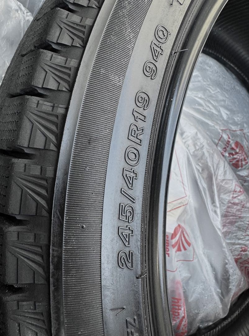 y*o様 AMG e53 スタッドレスタイヤ 19inch 4本set 1シーズ