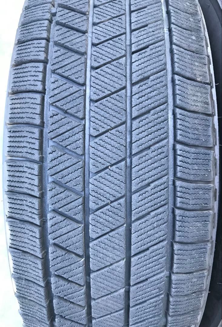 205/65 R15、BRIDGESTONE BLIZZAK VRX3、22年