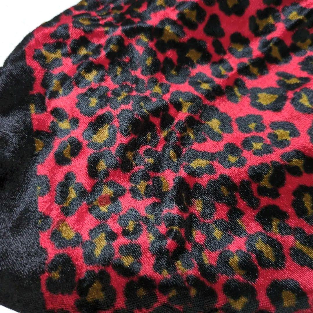☆美品☆ FENDI レオパード柄 マフラー ストール 赤 黒 金