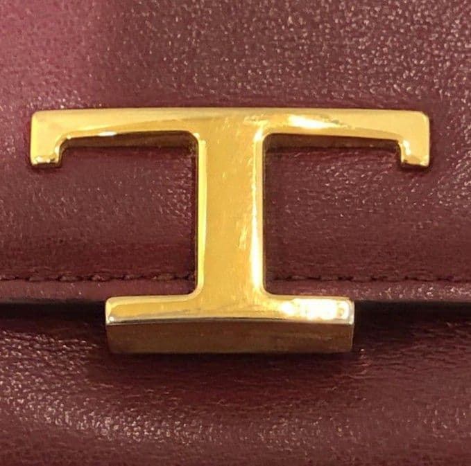 ※値下げ不可 ☆希少 TOD'S 高級本牛革 Ｔタイムレス ウォレット