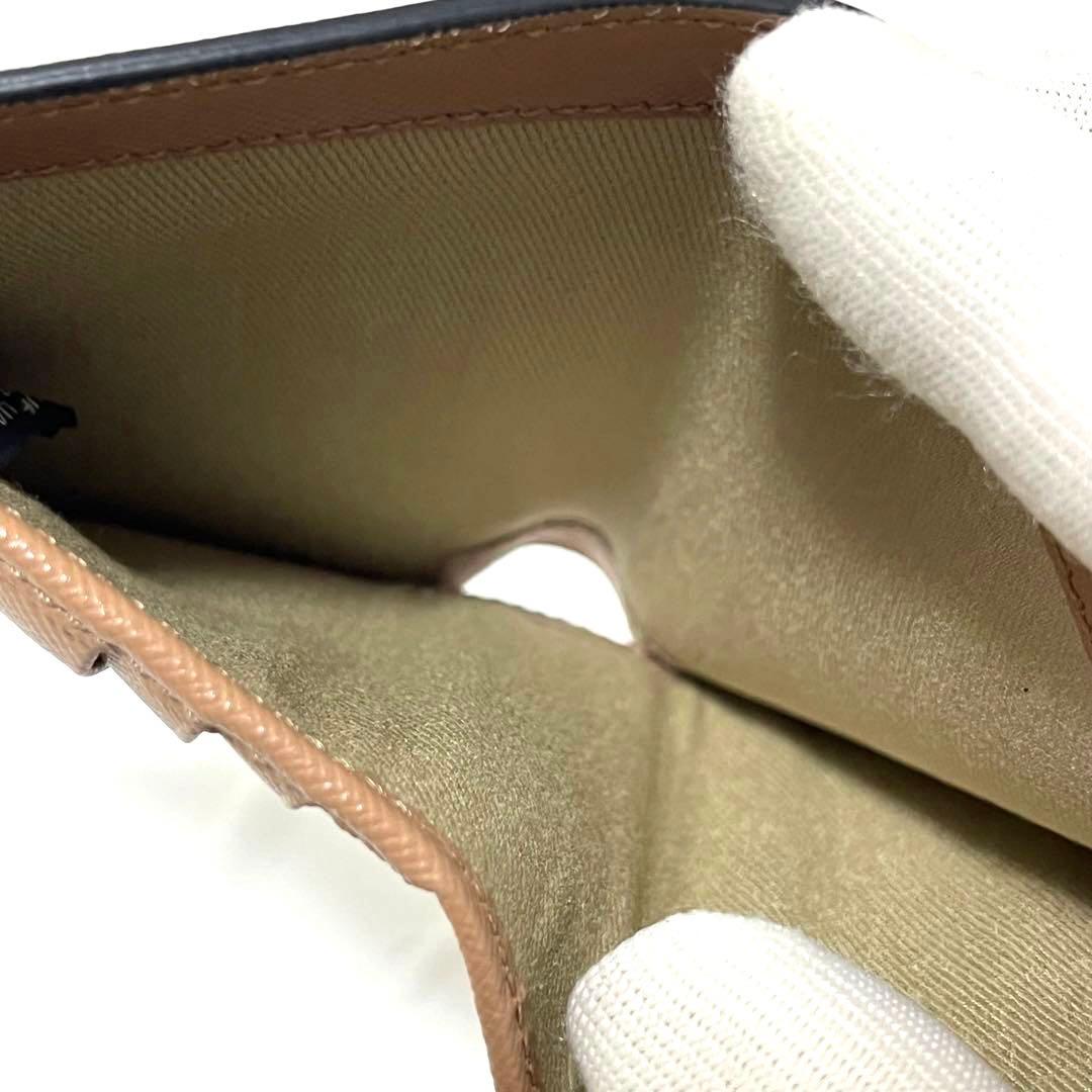 【カリン】【極美品】MARNI マルニ 二つ折り財布 ブラウン