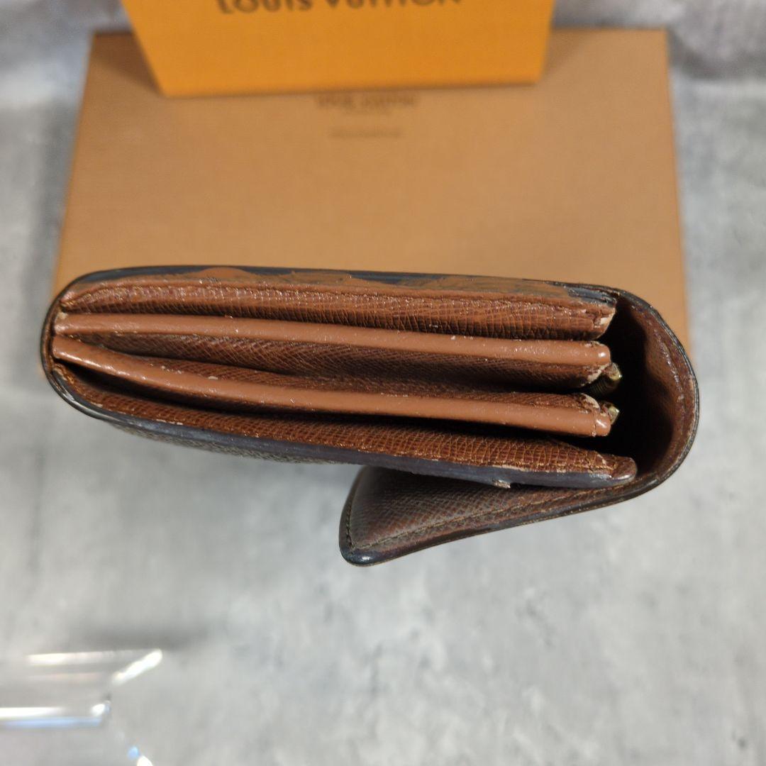 Louis Vuitton モノグラム ポルトフォイユサラ 二つ折り財布