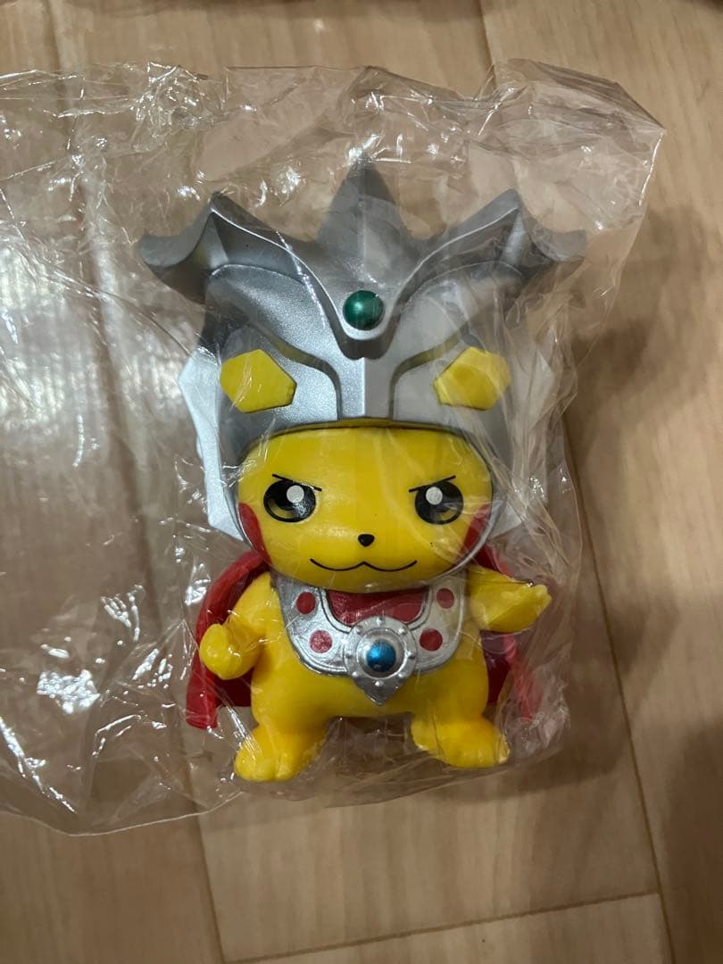 ピカチュウ亜種　フィギュア　ポケモン