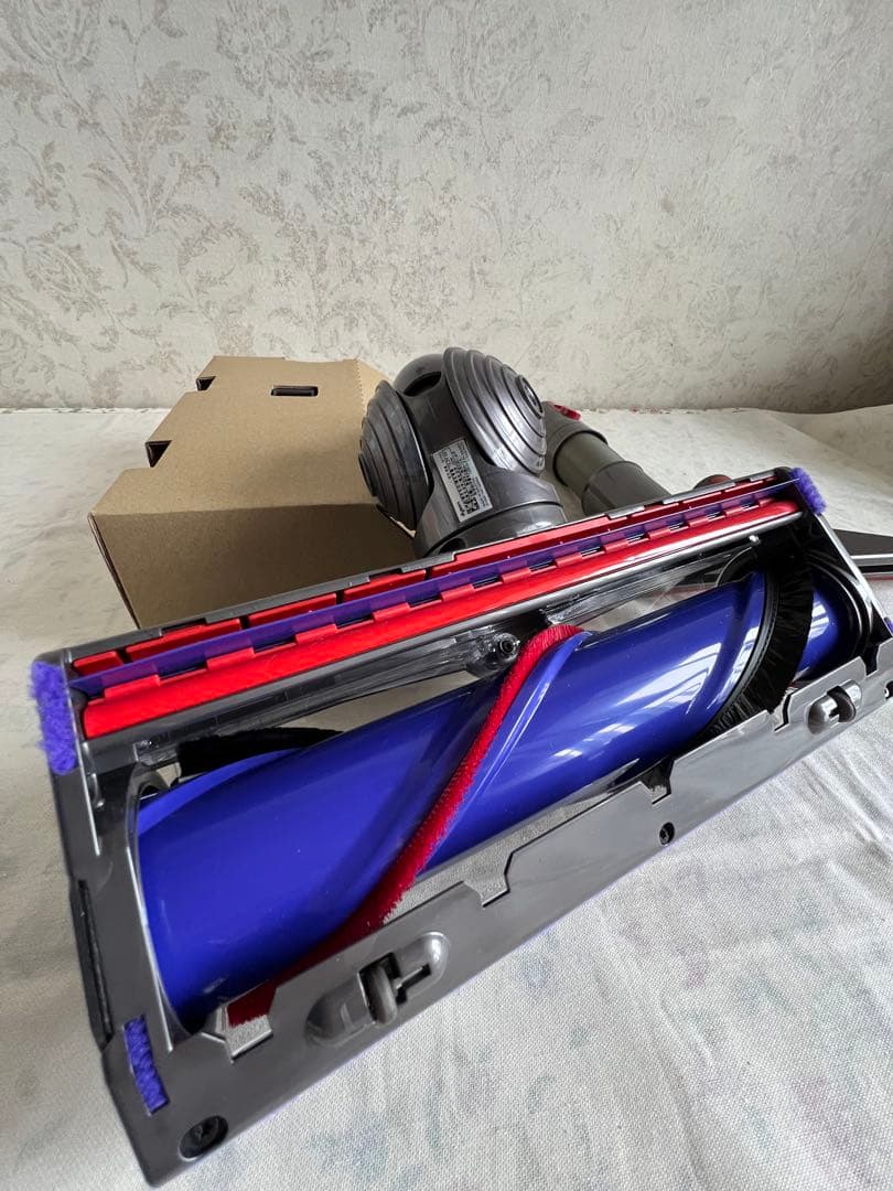 新品未使用　ダイソン　V12パーツ　掃除機ヘッドなど