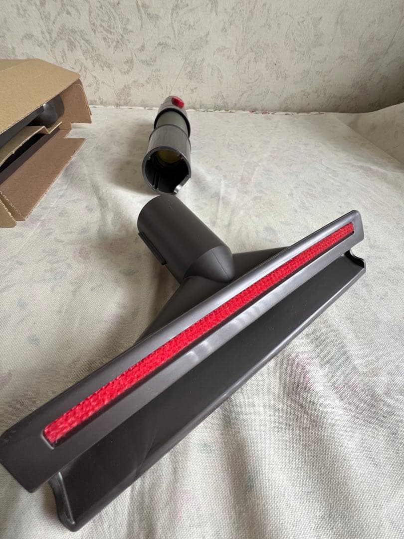 新品未使用　ダイソン　V12パーツ　掃除機ヘッドなど