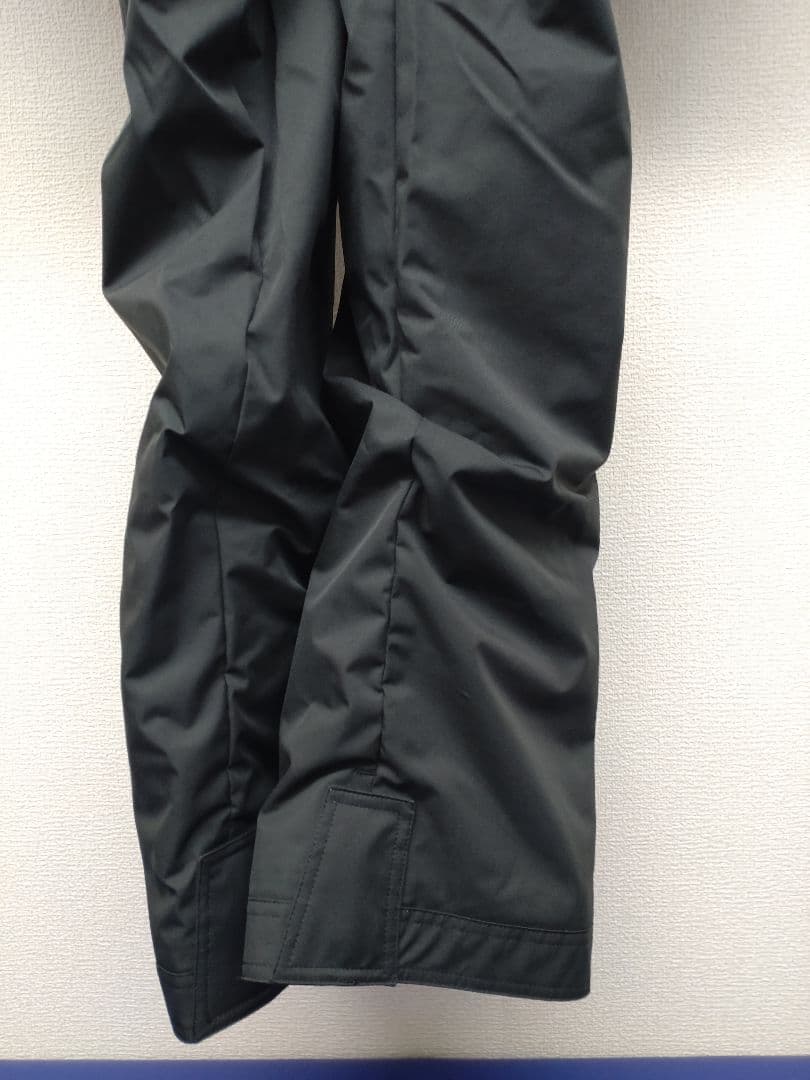 スキーウェア　デサント　160cm　未使用品(訳あり)