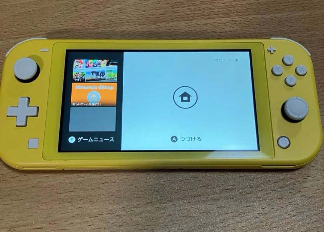Nintendo Switch Lite イエロー　充電器　箱あり