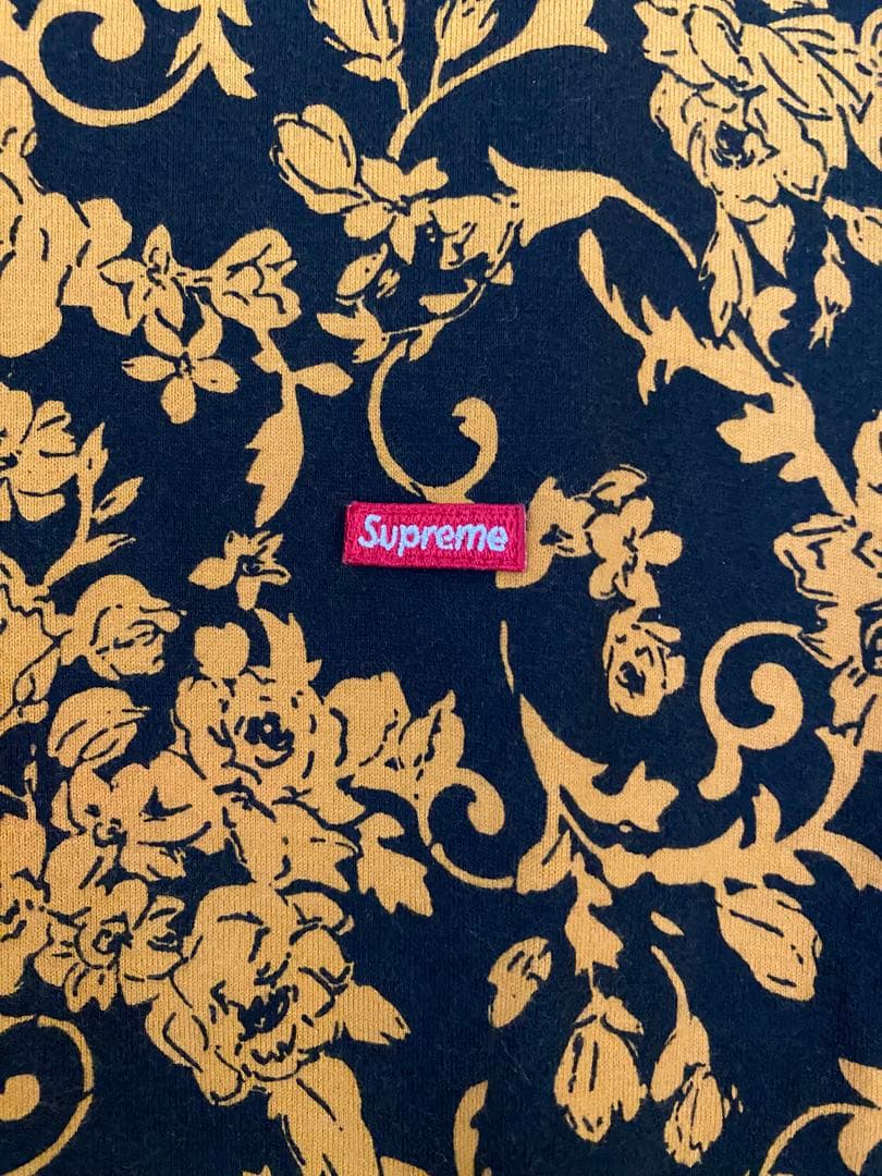 Supreme☆Small Box Tee☆L☆Black Floral