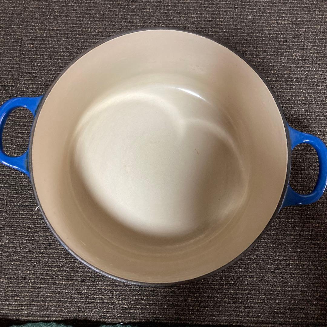 LE CREUSET 青い両手鍋 24cm