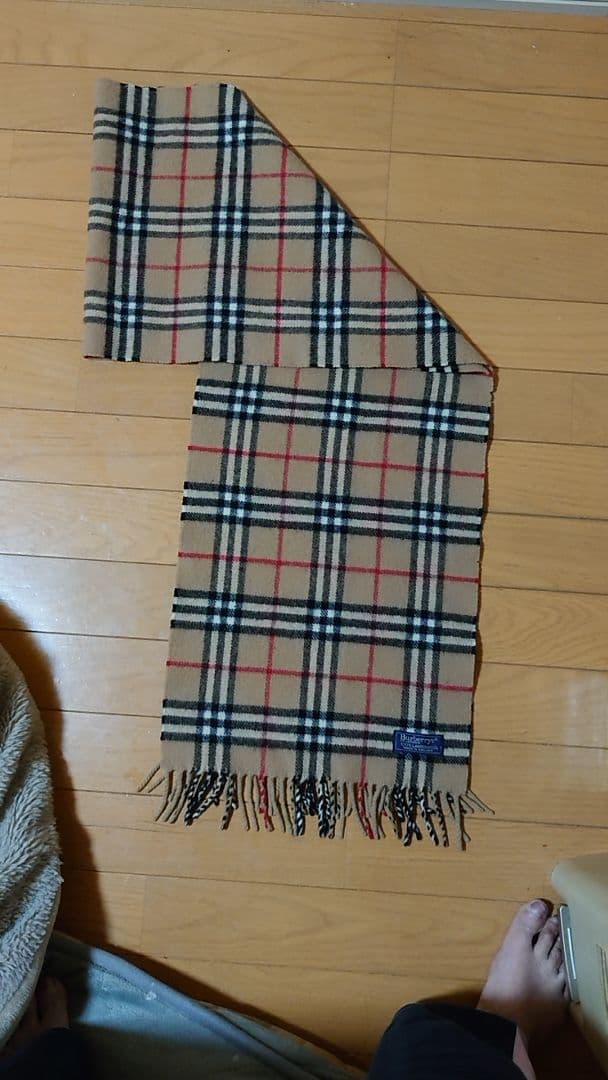 C*y様 【極美品】Burberry ノバチェック柄マフラーラムウール100％