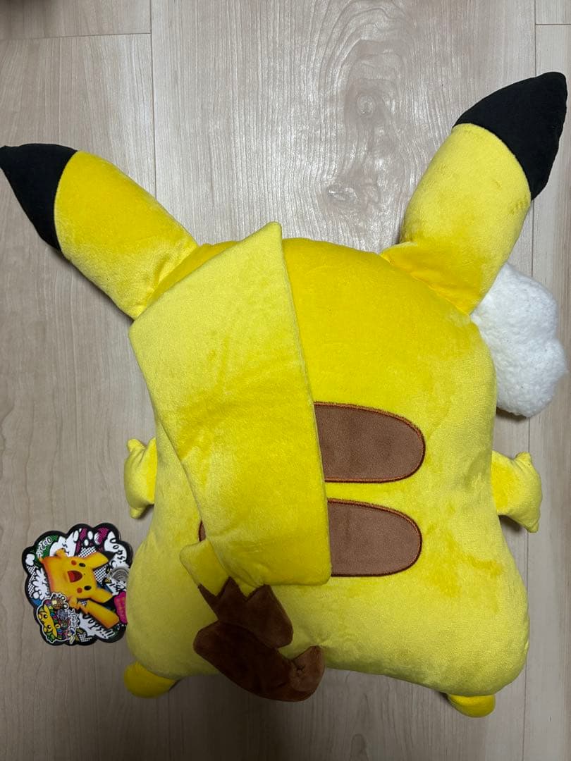 ポケモンセンター　ピカチュウ　Oops! クッション　タグ付き