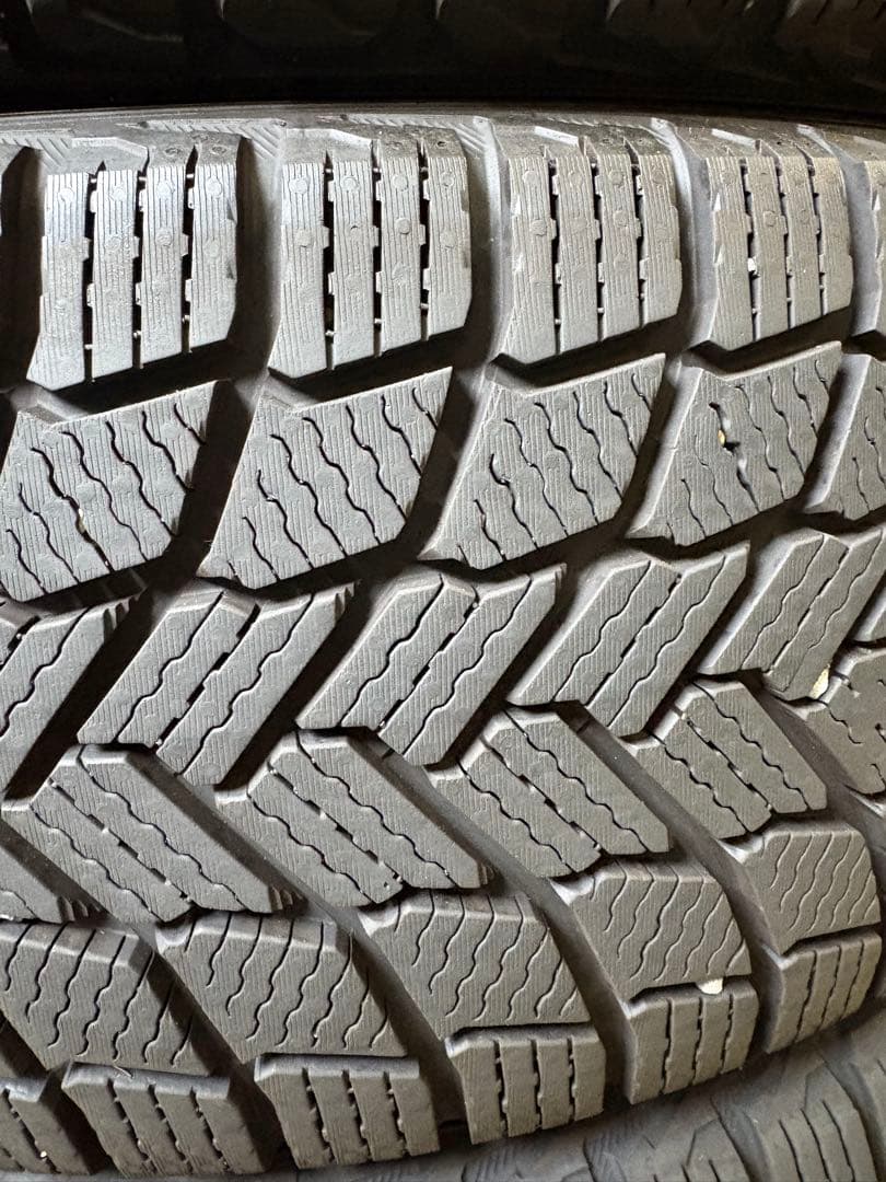 はるおっちゃん バリ山24年製造ミシュラン X-ICE225/45r18