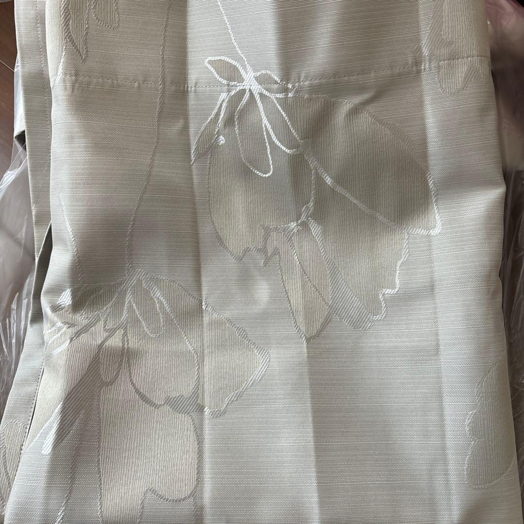 ニトリカーテンマレッサ遮光100✖️200✖️4