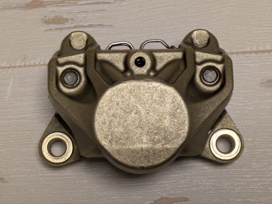 brembo（ブレンボ ）ブレーキキャリパー 32㎜ ピッチ84㎜ 中古品