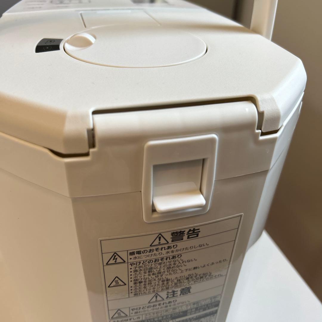 美品❗️新型2026年購入、2025年製タイガー 電気ポット 3L、白、蒸気レス