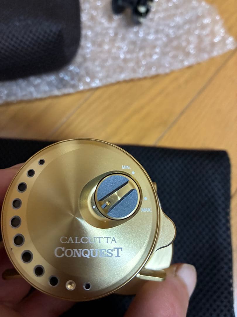 美品SHIMANO CALCUTTA CONQUEST 201HG