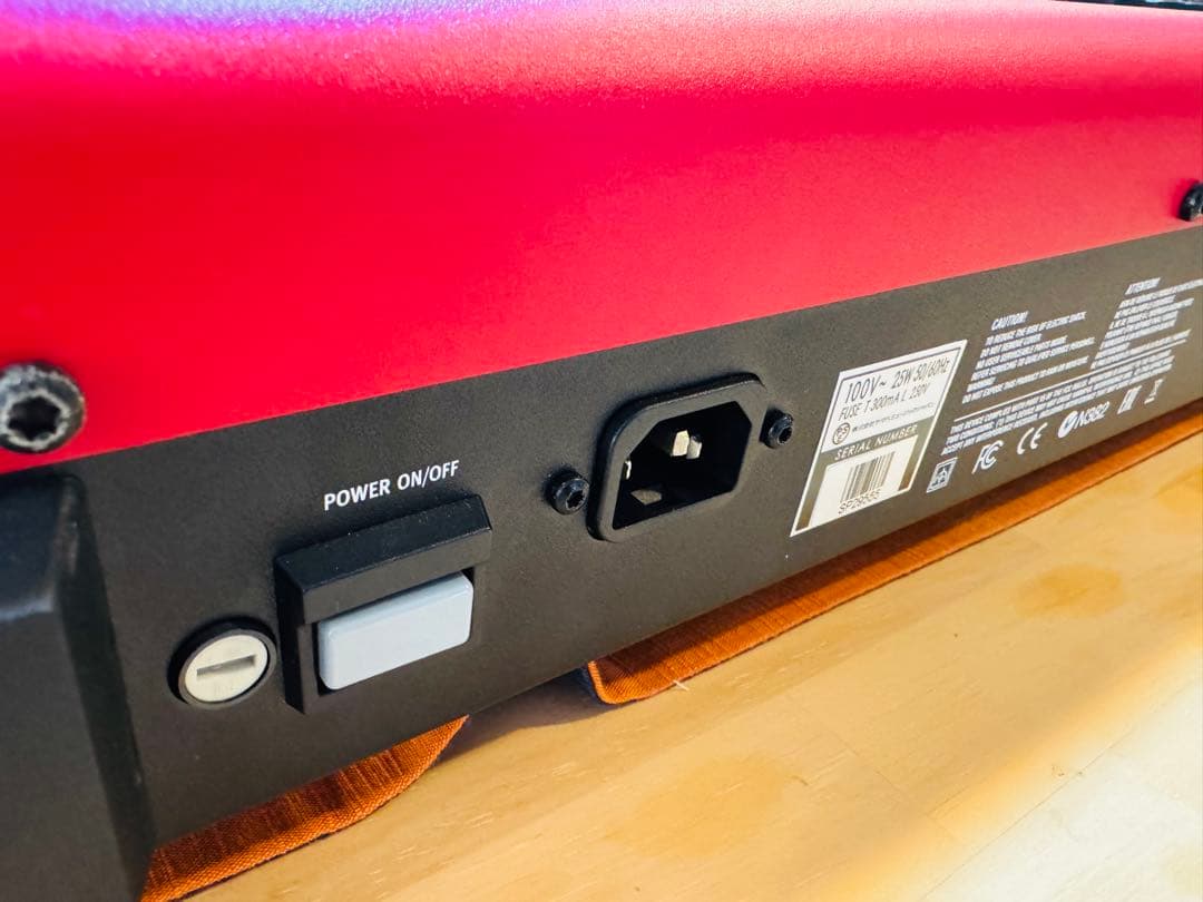 Nord Stage 3 88 key 美品！ (SKB製88鍵用ケース付属)