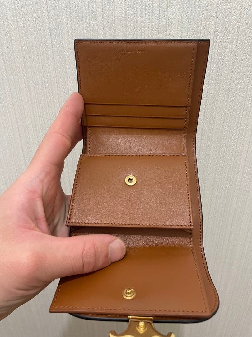 『美品』セリーヌ　トリオンフ　三つ折り財布 ブラウン　ゴールド金具