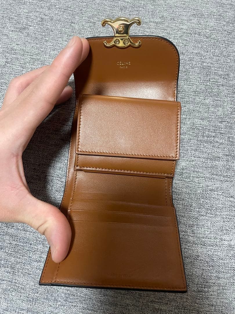 『美品』セリーヌ　トリオンフ　三つ折り財布 ブラウン　ゴールド金具